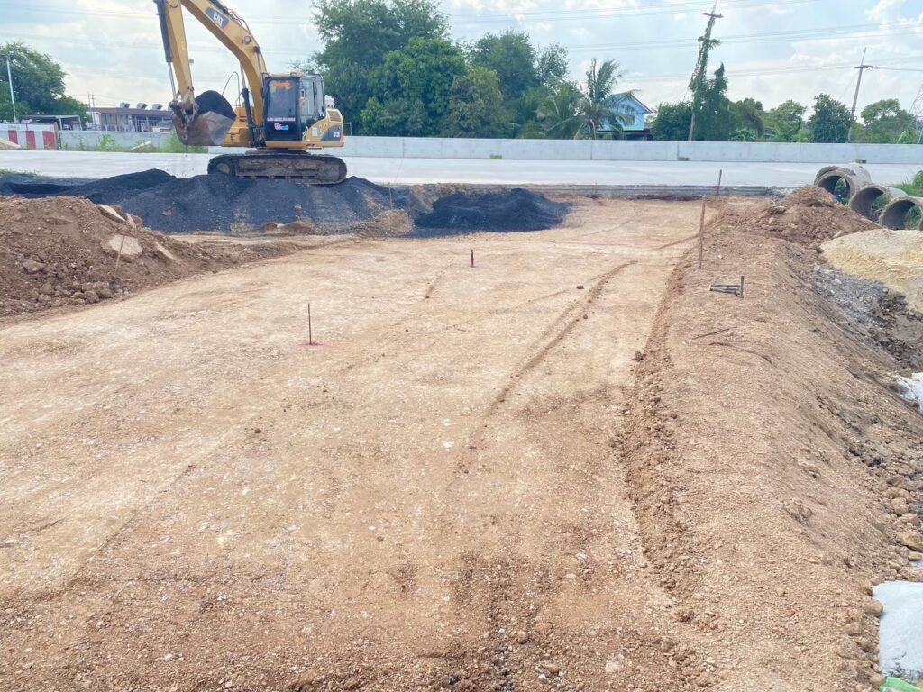 The truck is filling the ground